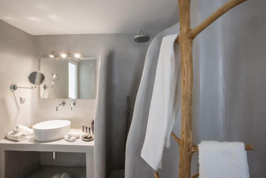 Jonaz Rooms & Suites Mykonos Town Экстерьер фото