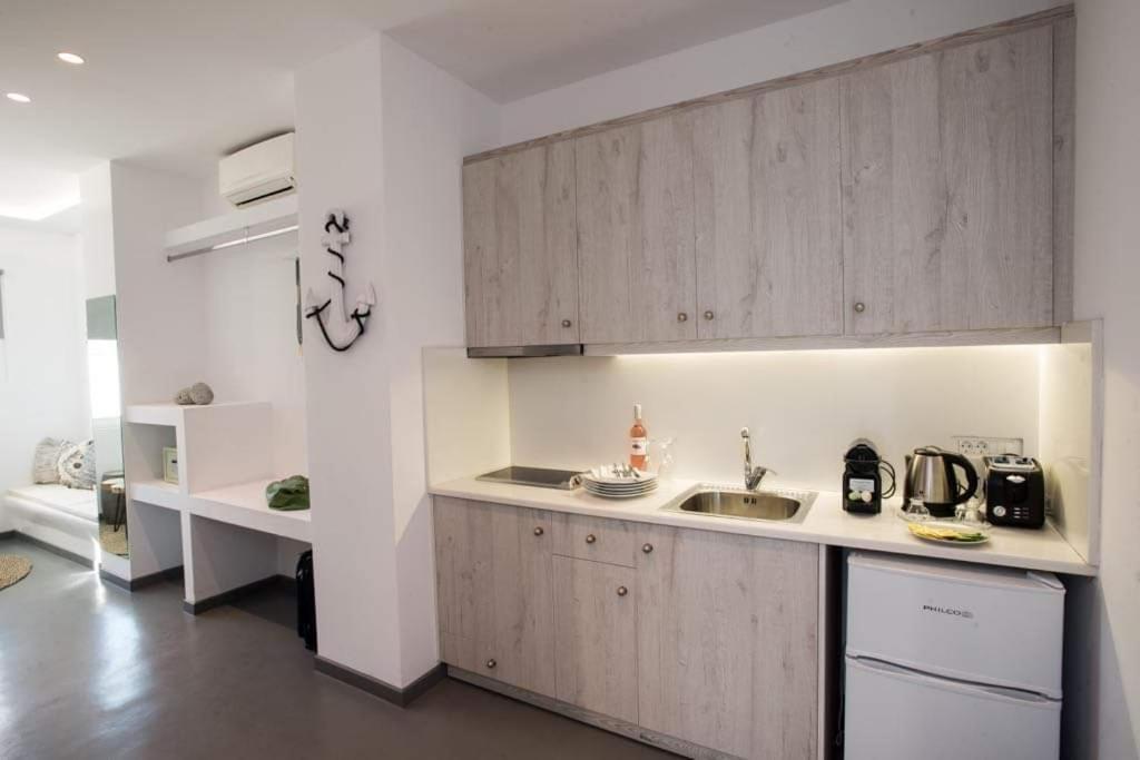 Jonaz Rooms & Suites Mykonos Town Экстерьер фото