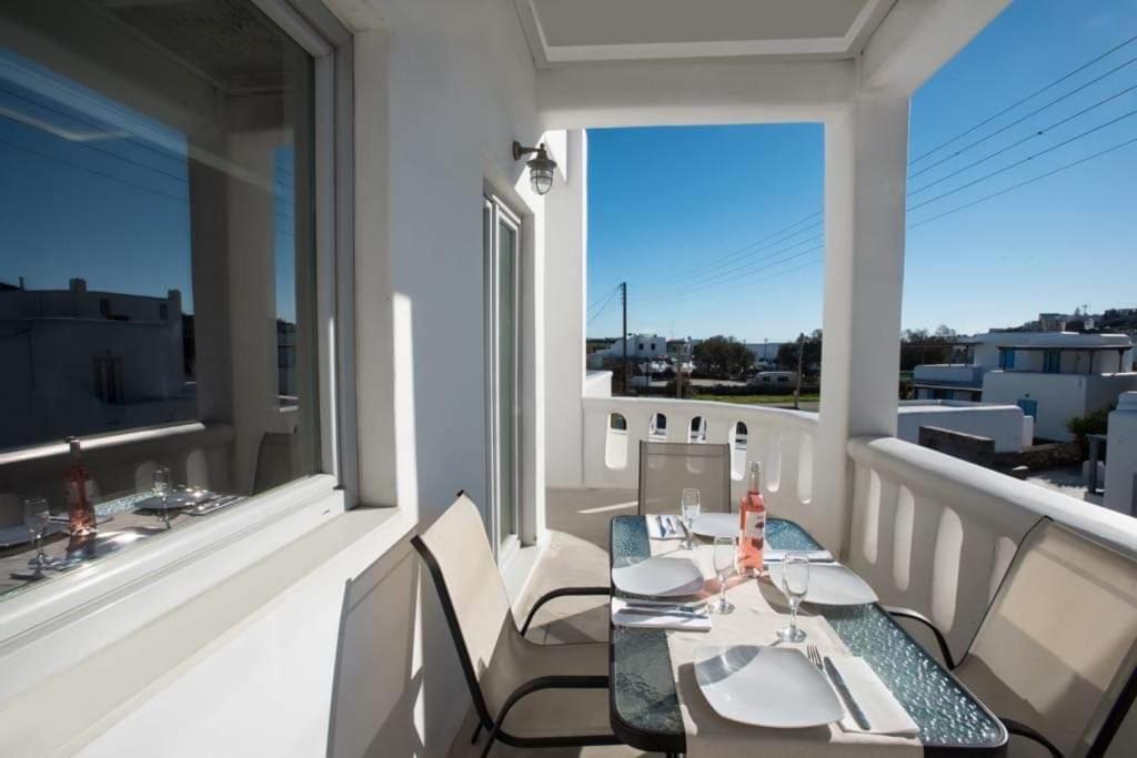 Jonaz Rooms & Suites Mykonos Town Экстерьер фото