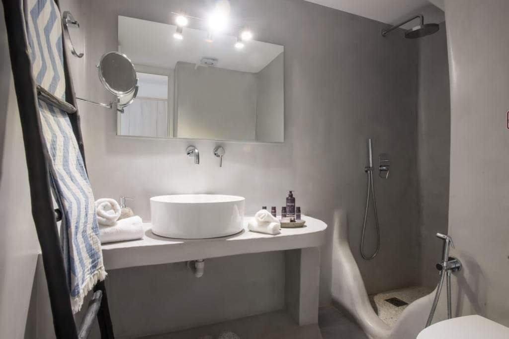Jonaz Rooms & Suites Mykonos Town Экстерьер фото