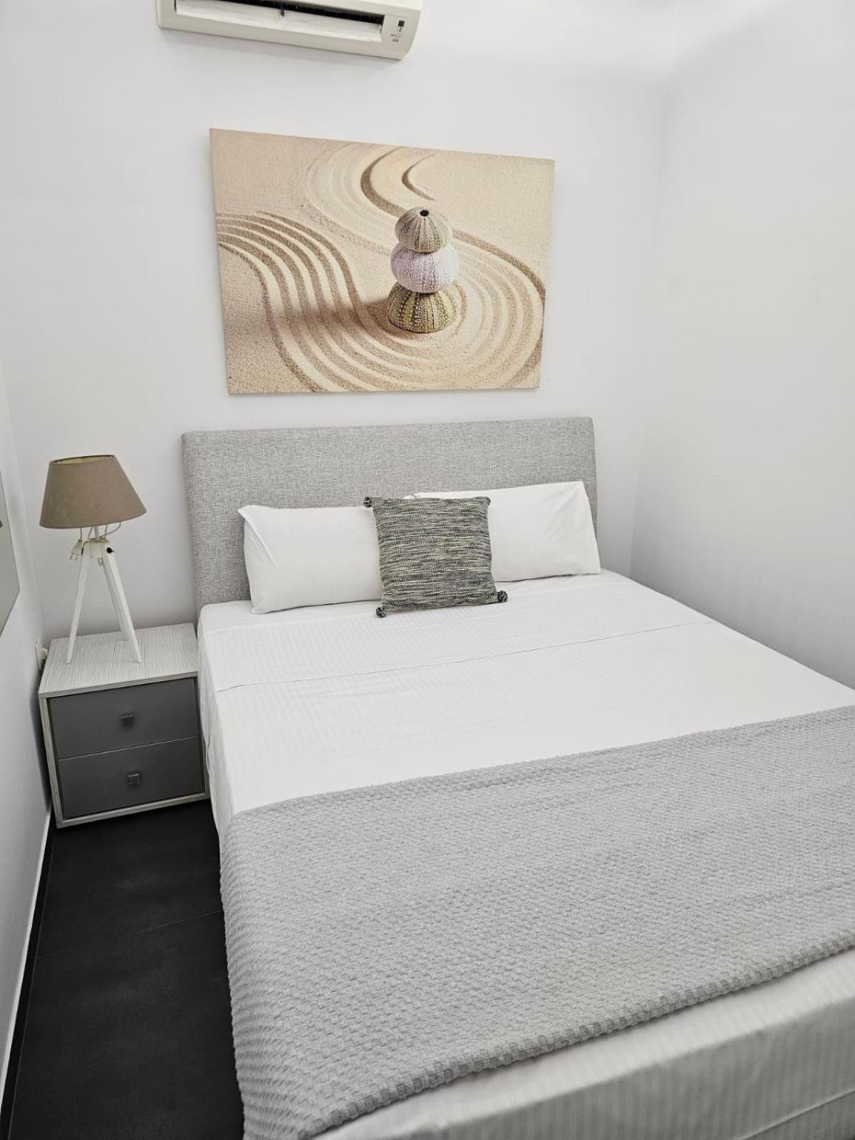 Jonaz Rooms & Suites Mykonos Town Экстерьер фото